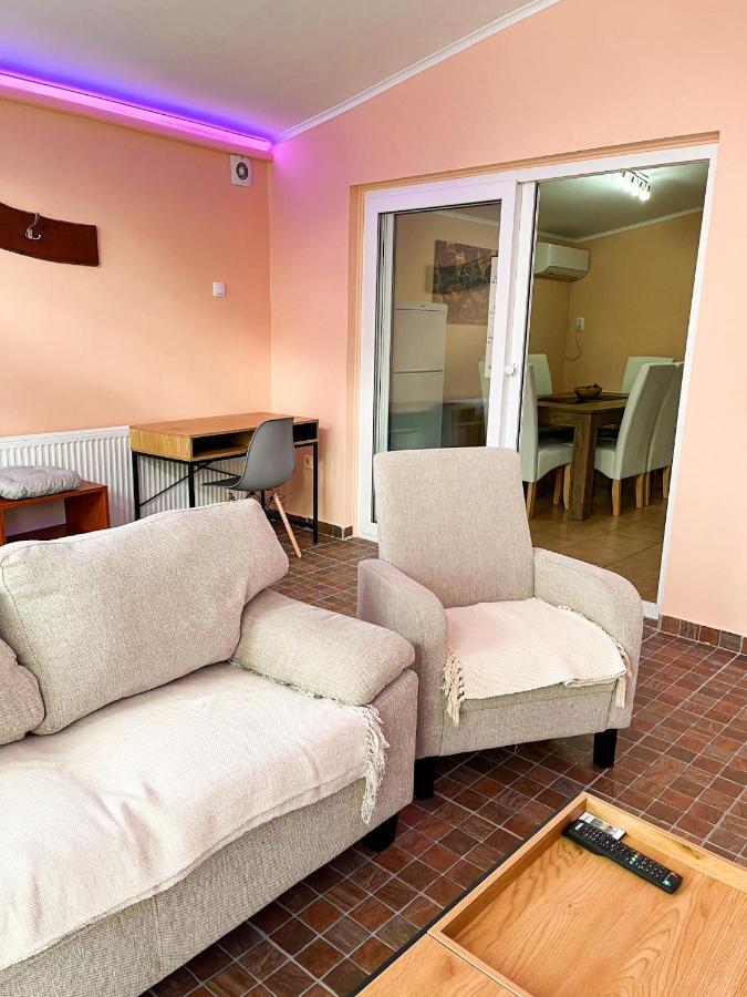 Kk Apartment Backa Topola Exterior photo