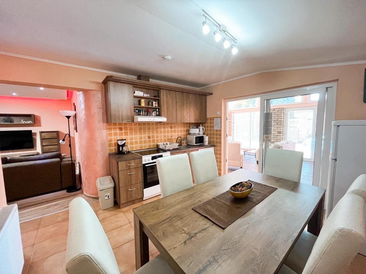 Kk Apartment Backa Topola Exterior photo