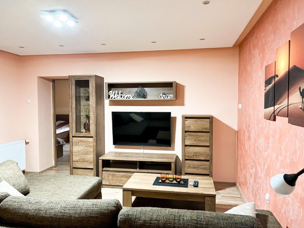 Kk Apartment Backa Topola Exterior photo