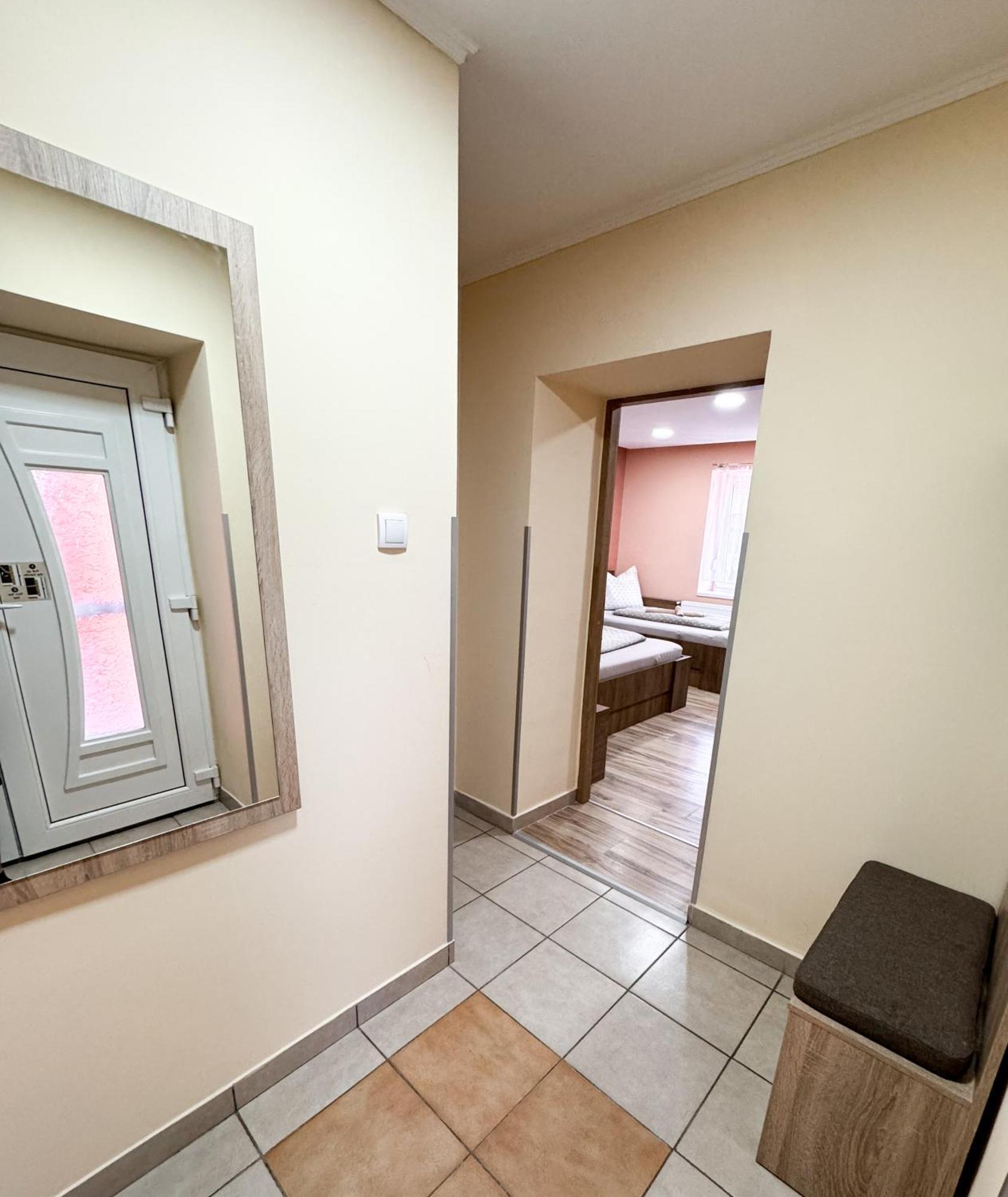 Kk Apartment Backa Topola Exterior photo